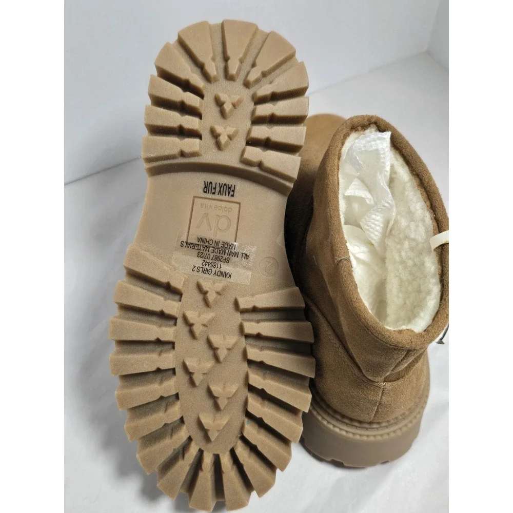 New Dolce Vita Kandy Girls Youth‎ Boots Size 2  Faux Fur